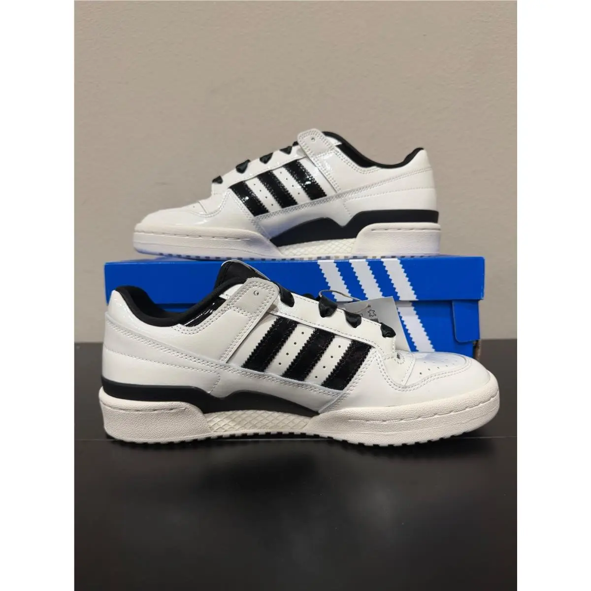 Adidas shoes - White 0