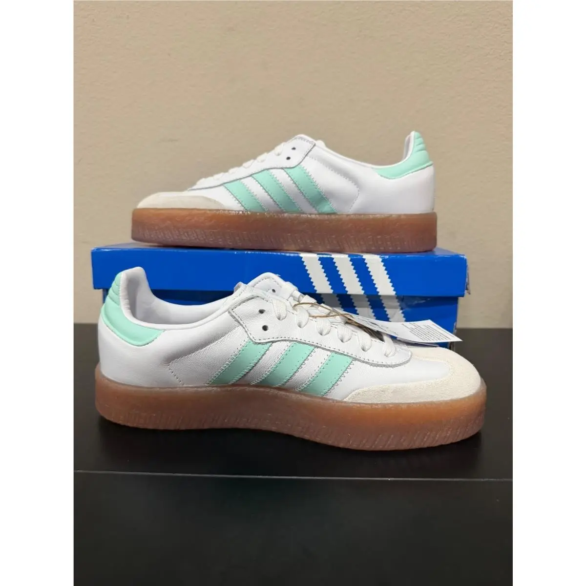 Adidas shoes - Beige 0
