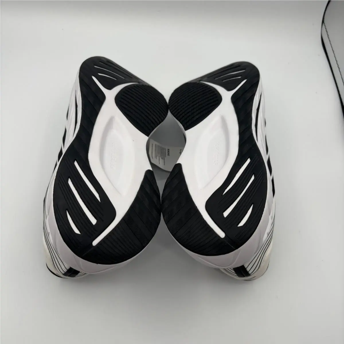 Adidas shoes - Adipure Shift - Adipure Shift - White 4