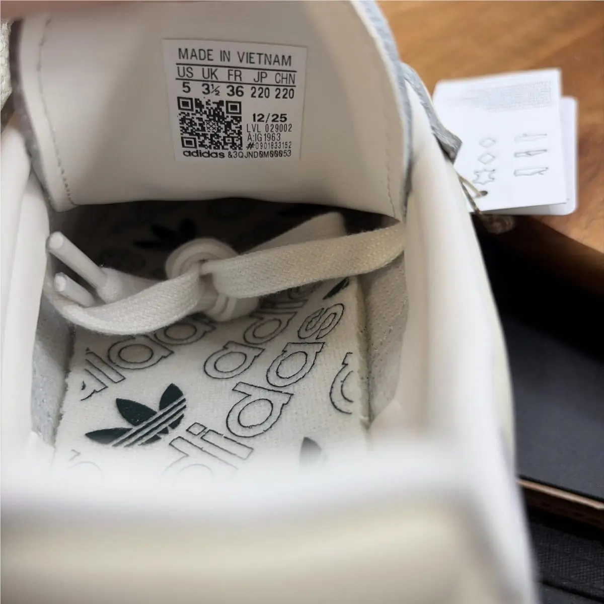 Adidas shoes - White 7