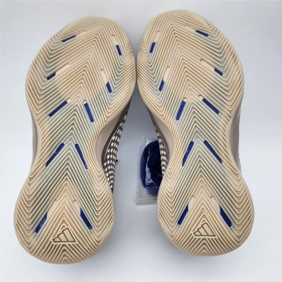Adidas shoes - Anthony Edwards 1 J Low - Gold 3