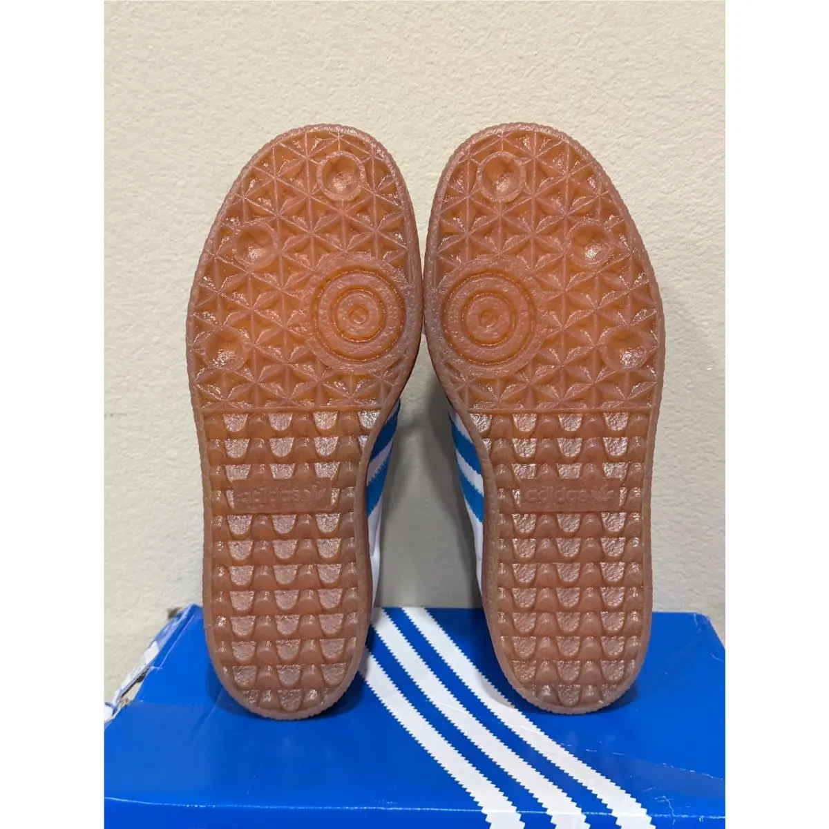 Adidas shoes - White 2
