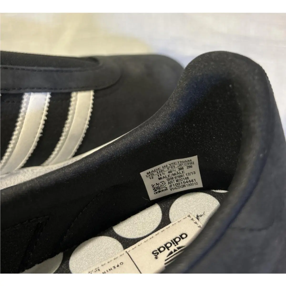 Adidas shoes - adidas Gazelle - Gazelle - M22148 - Black, Manufacturer: Black / Runninwhite 3