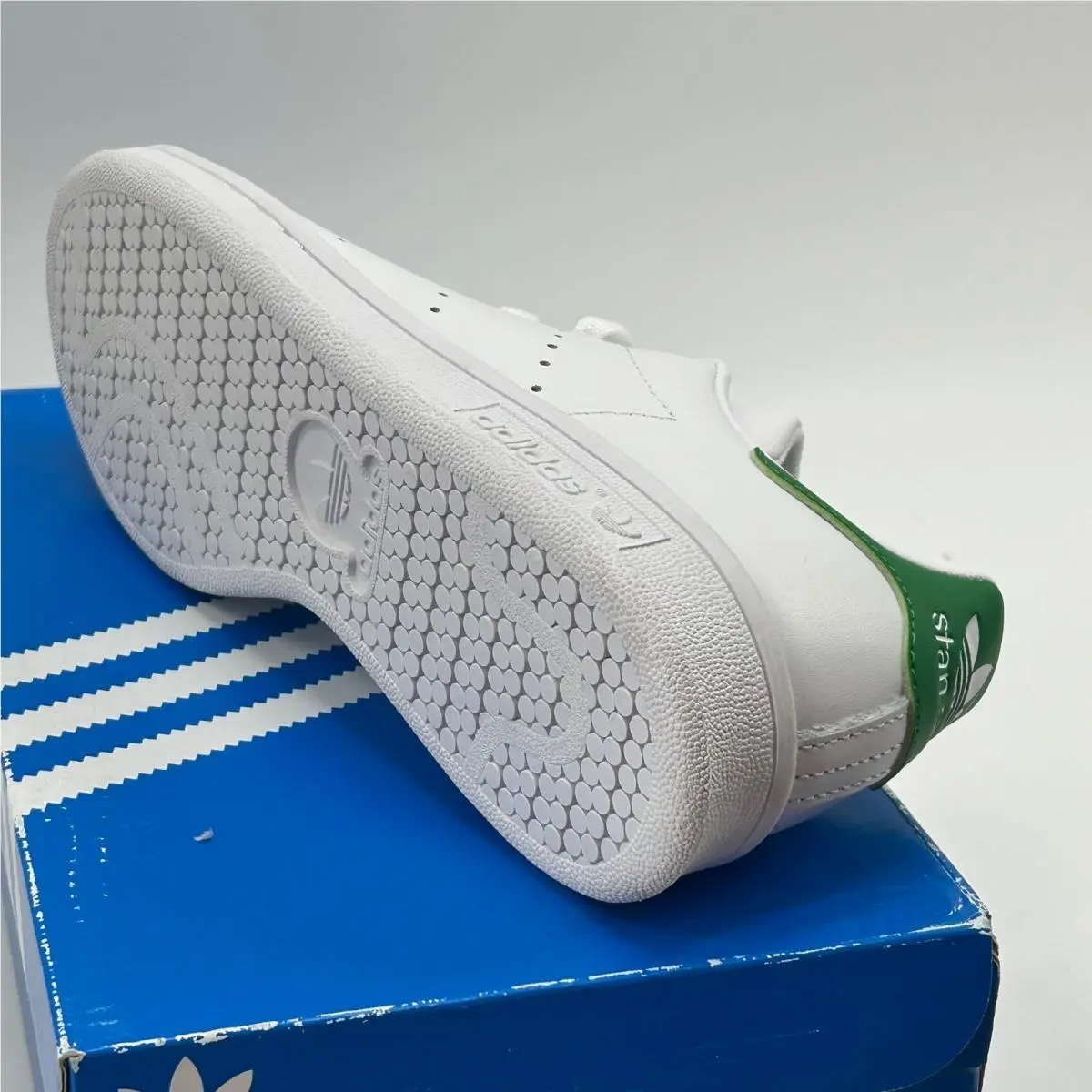 Adidas shoes - adidas Stan Smith - Stan Smith - White 3