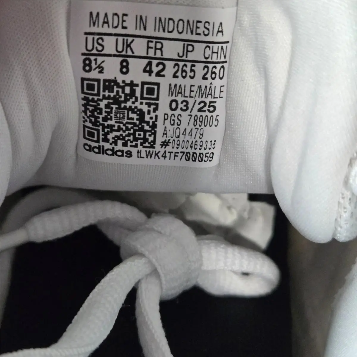 Adidas shoes - White 6