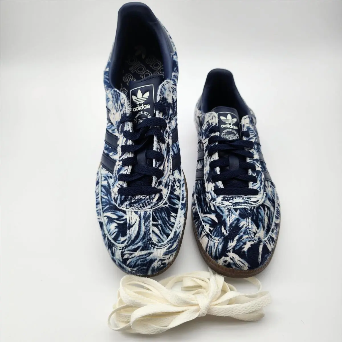 Adidas shoes - adidas Samba OG W - Samba - Blue 1