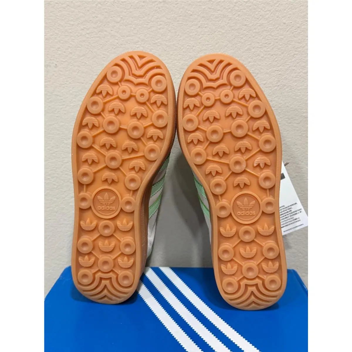 Adidas shoes - Beige 2