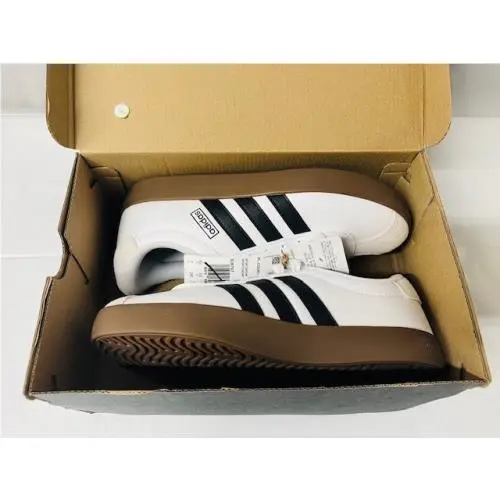 Adidas shoes - Cloud White / Core Black / Grey One 3