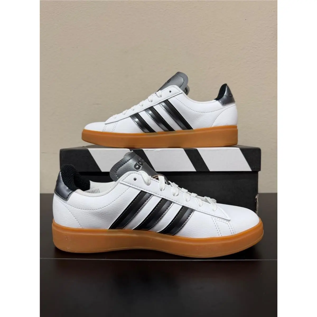 Adidas shoes - White 0