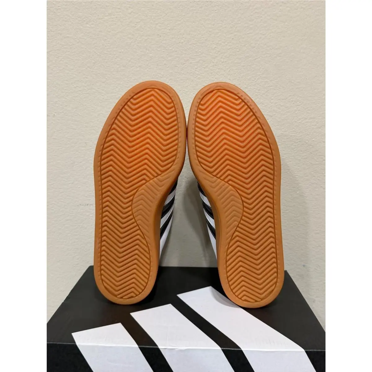 Adidas shoes - White 2