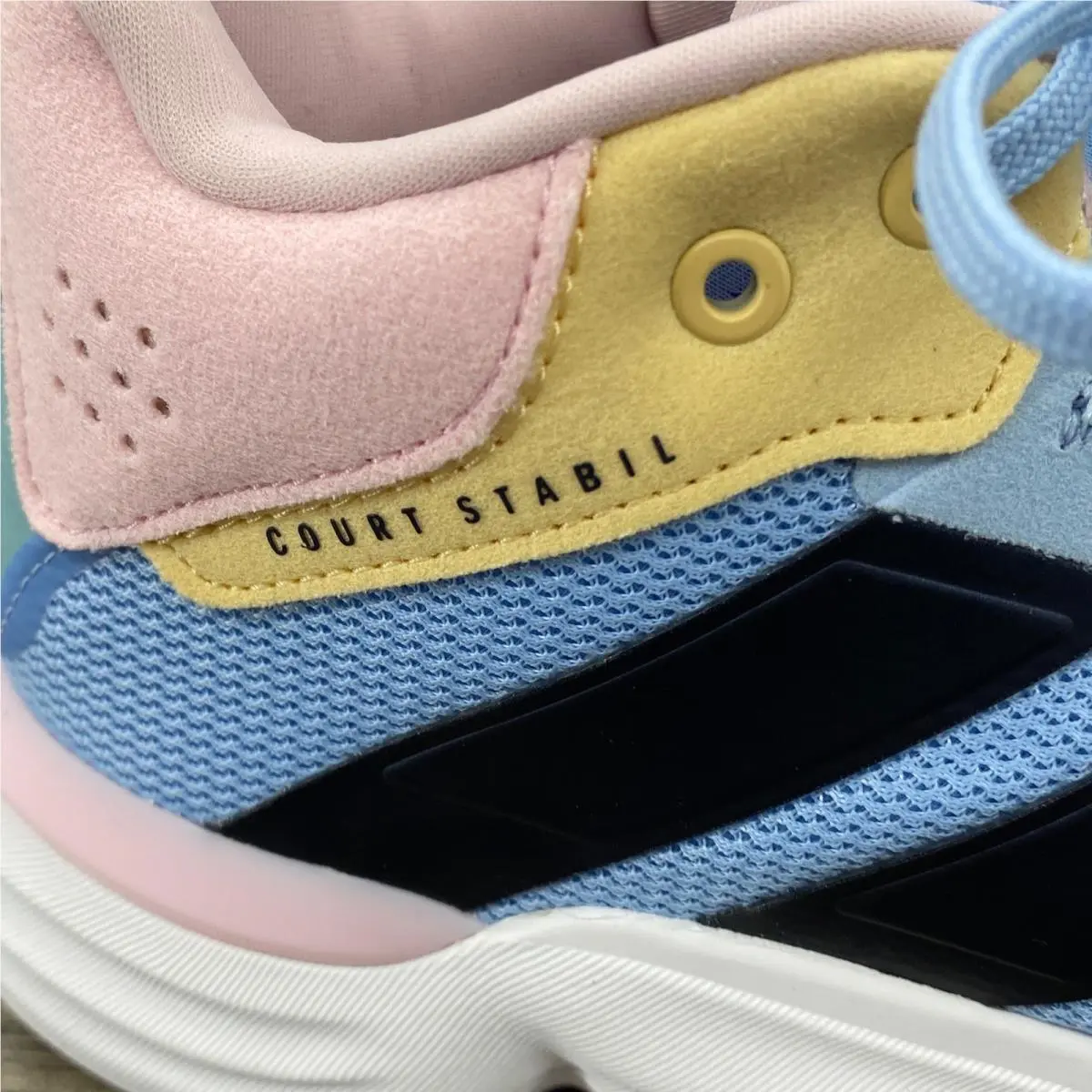 Adidas shoes - adidas Courtstabil W - Courtstabil - Blue 4