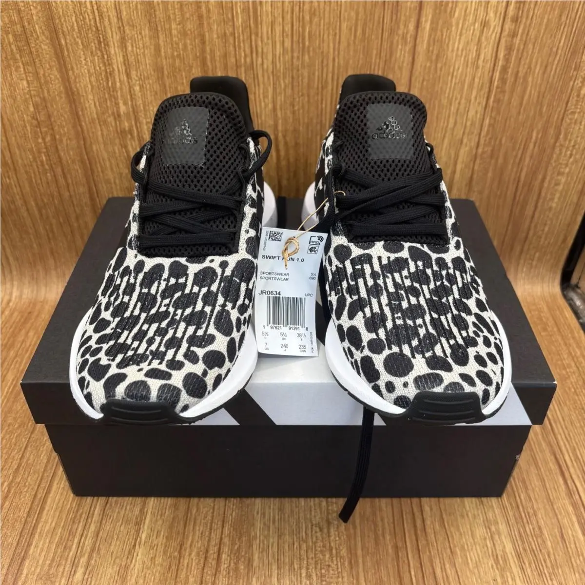 Adidas shoes - adidas Swift Run 1.0 - Swift Run - Black 1