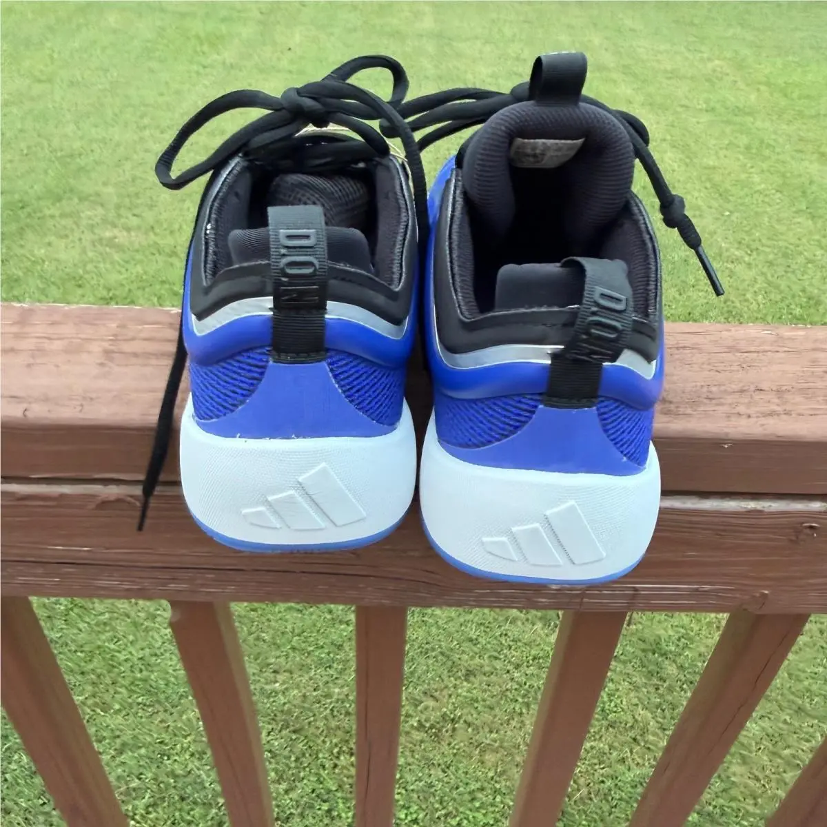 Adidas shoes - adidas D.O.N. Issue 6 - Issue - Blue 3