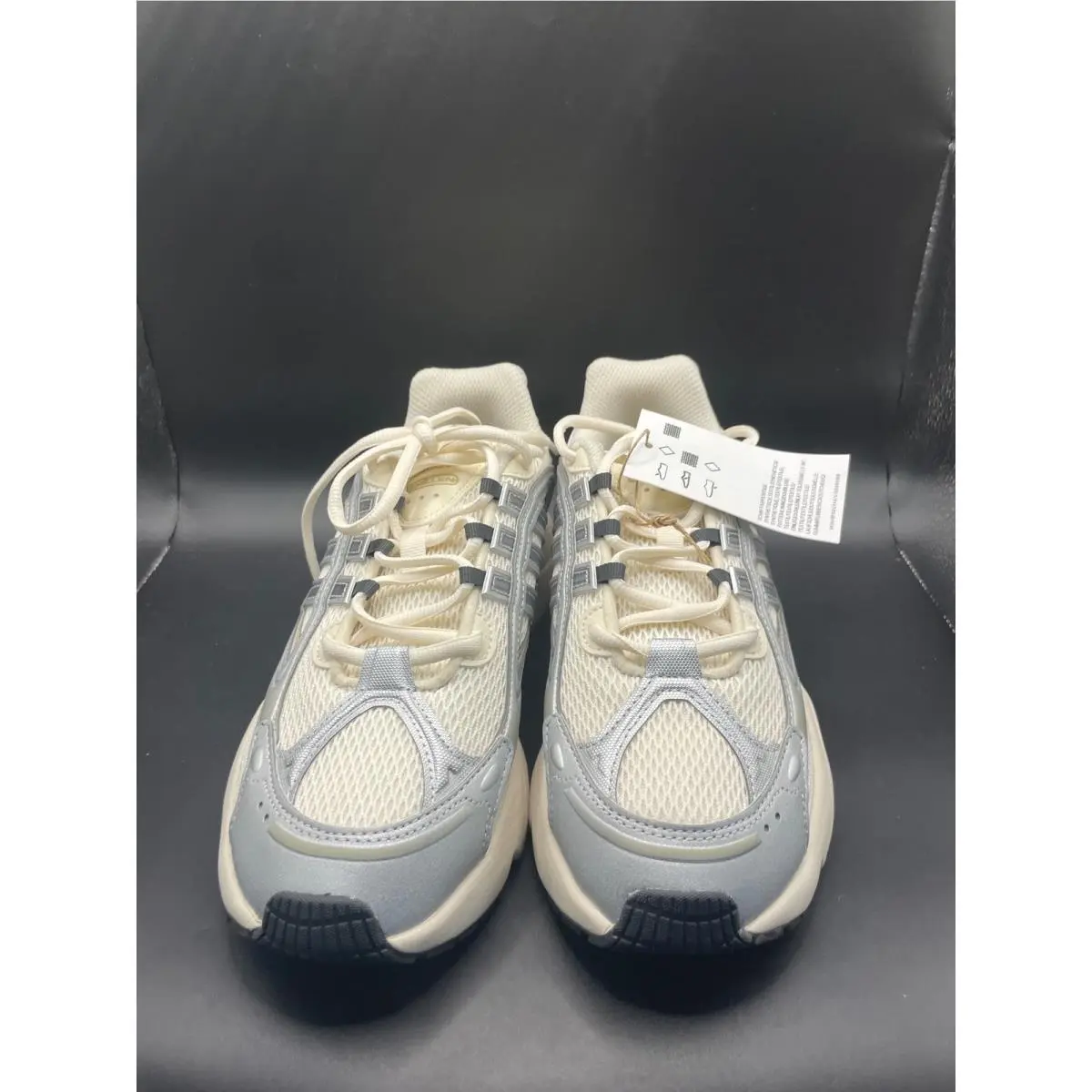 Adidas shoes - adidas Orketro - Orketro - Ivory 0