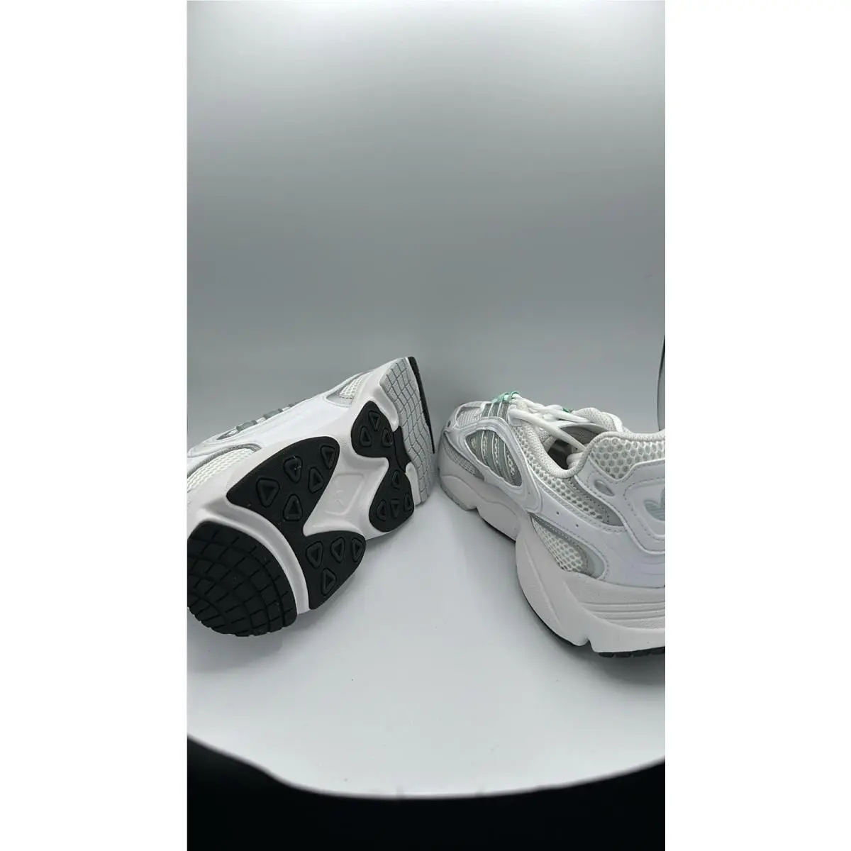 Adidas shoes - adidas Ozmillen - Ozmillen - IF6569 - White 3