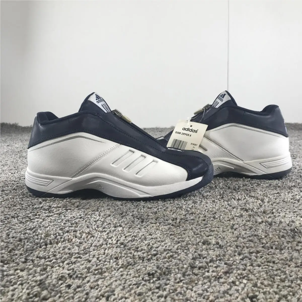 Adidas shoes - adidas Siam Zipper K - Siam Zipper - White 2