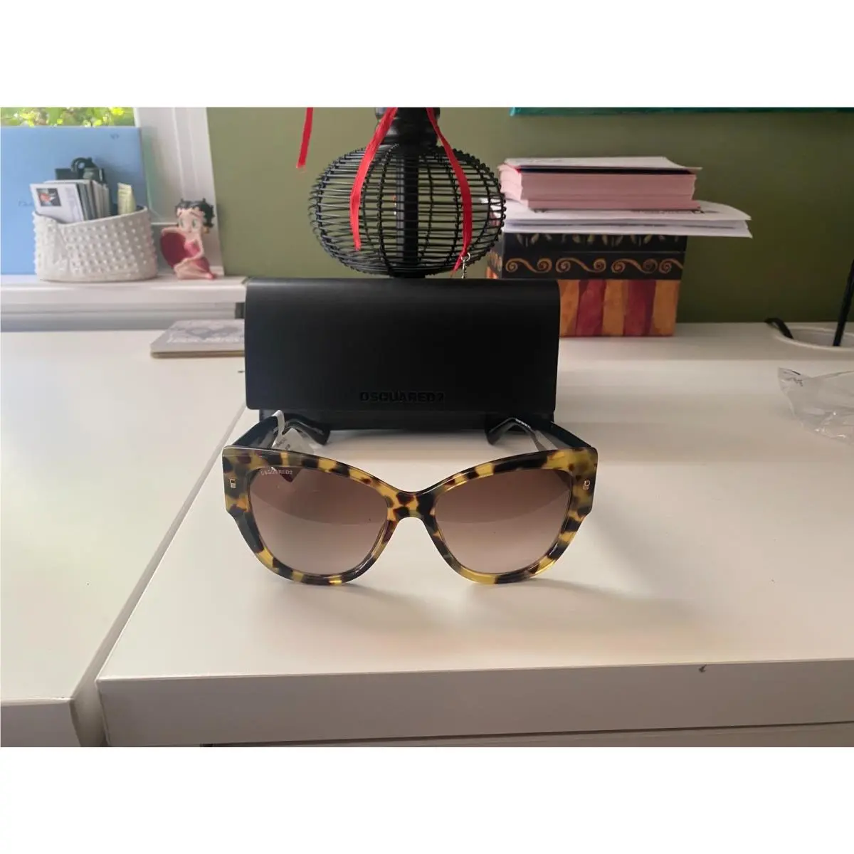 DSQUARED2 D2 0016/S Womens Cat-eye Tortoise Sunglasses Havana Case by DSquared2