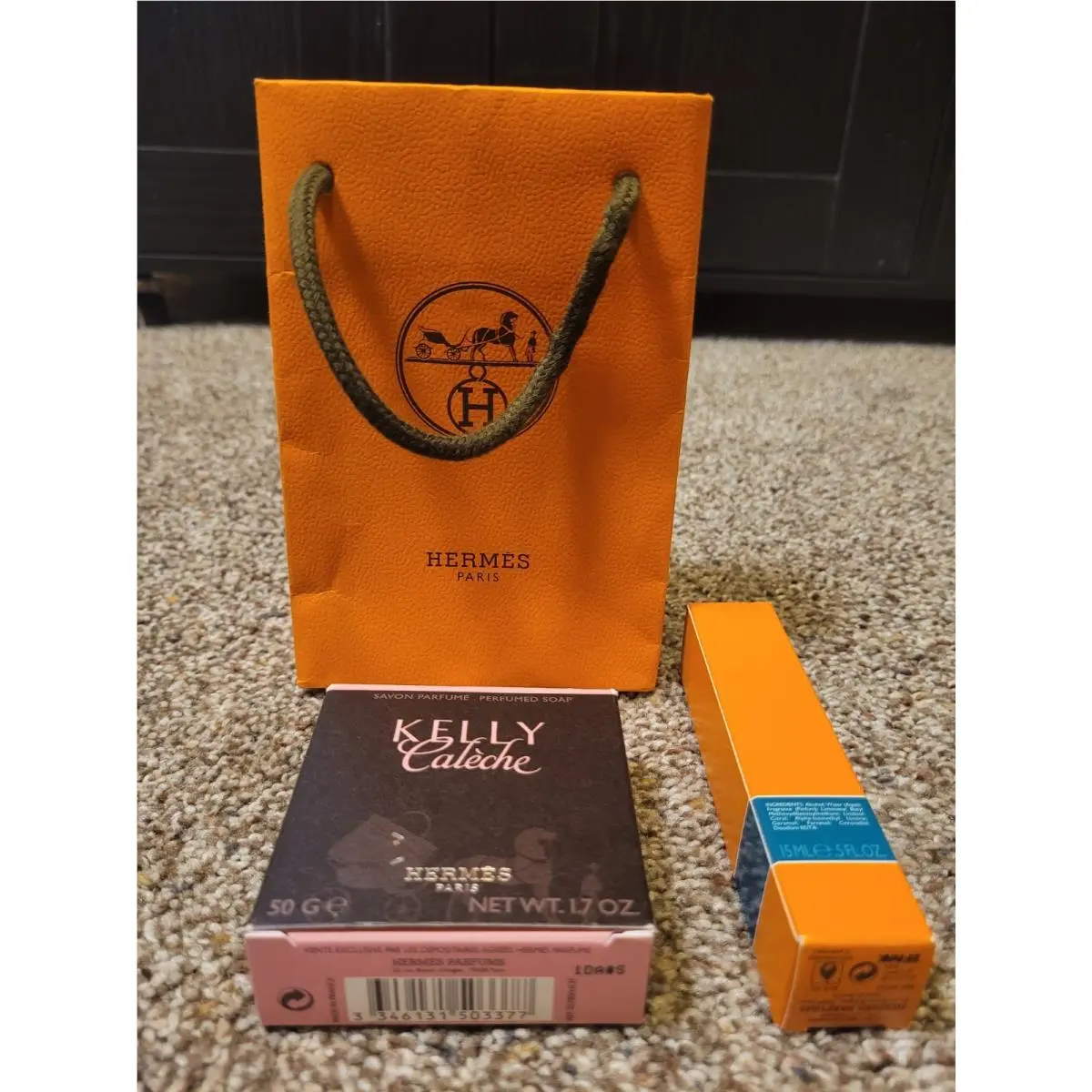 Hermes Paris Fragrance Soap Lot - Eau D`orange Verte 15ml Kelly Caleche Soap