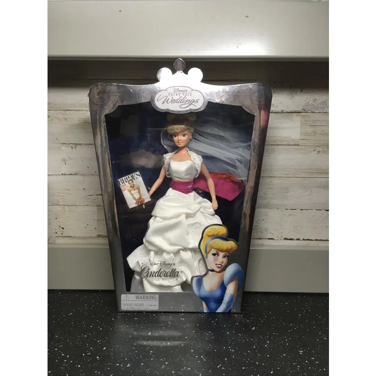 Disney`s Fairy Tale Weddings Cinderella Doll Special Edition Disney A2