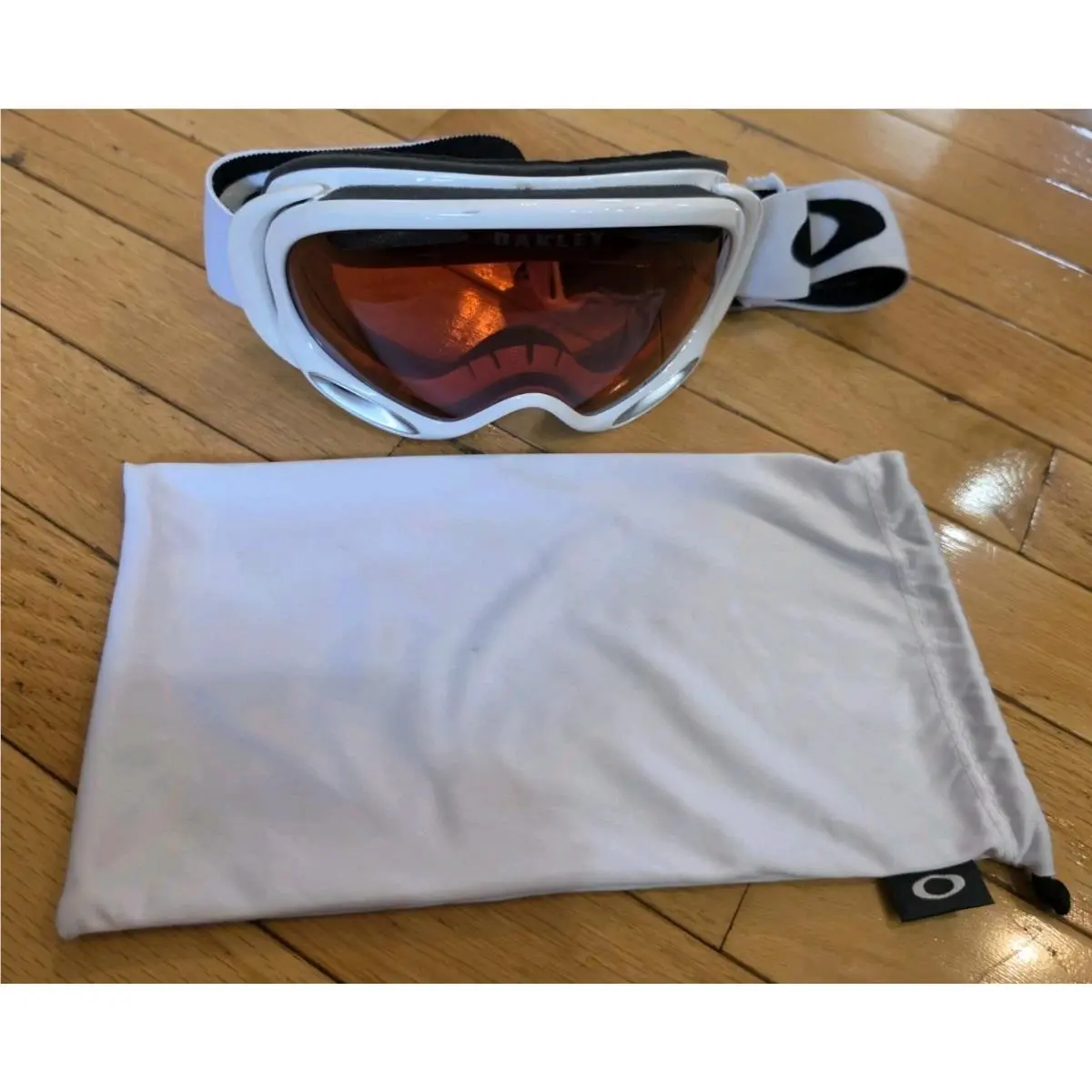 Prizm Rose Iridium/ White Snow Ski Goggles W/tag by Oakley