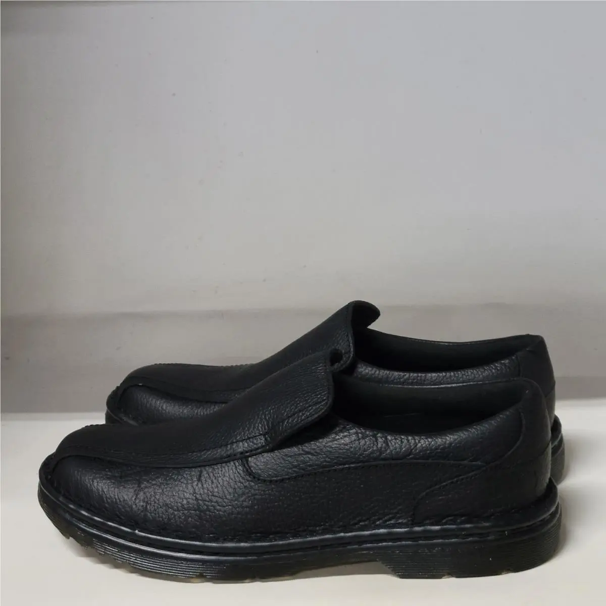 Dr. Martens shoes - Dr Martens Norfolk - Norfolk - Black 2