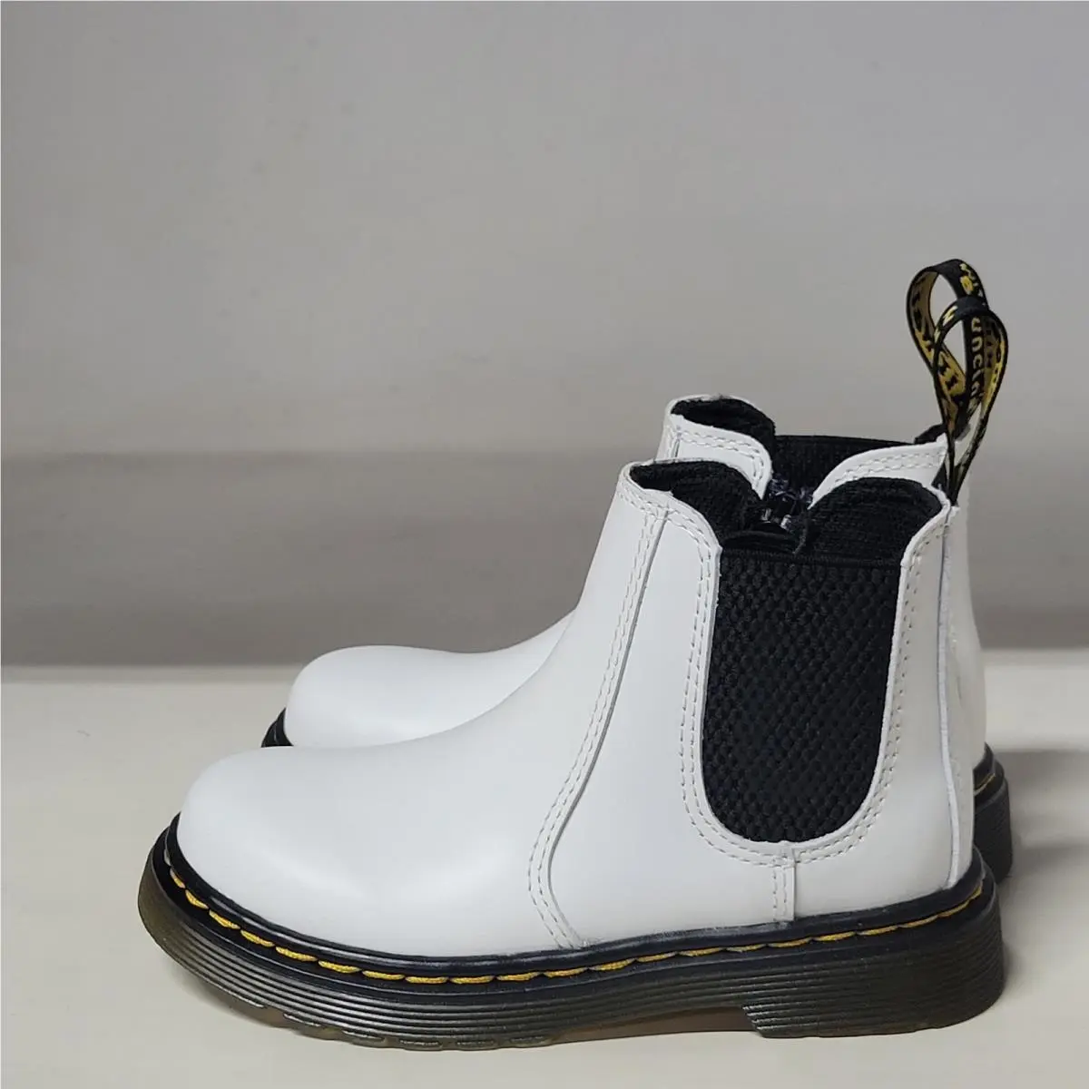 Dr. Martens shoes - Dr Martens 2976 - White 2