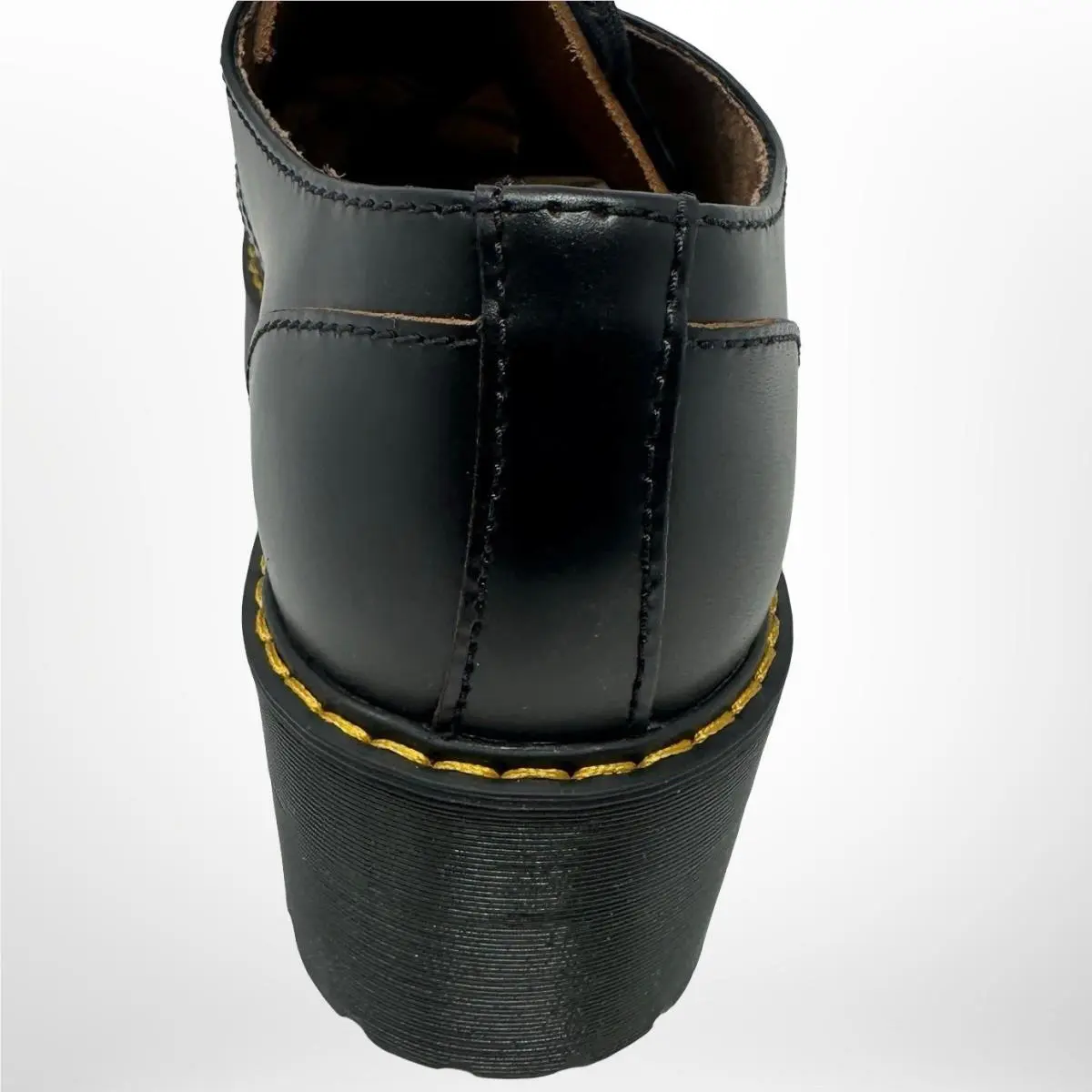Dr. Martens shoes - Leona Lo - Leona - Black 3