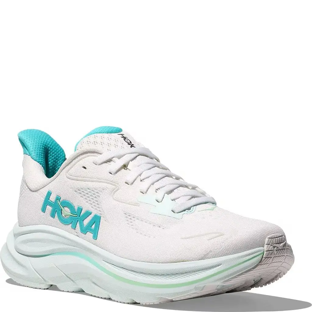 Hoka shoes - White 3