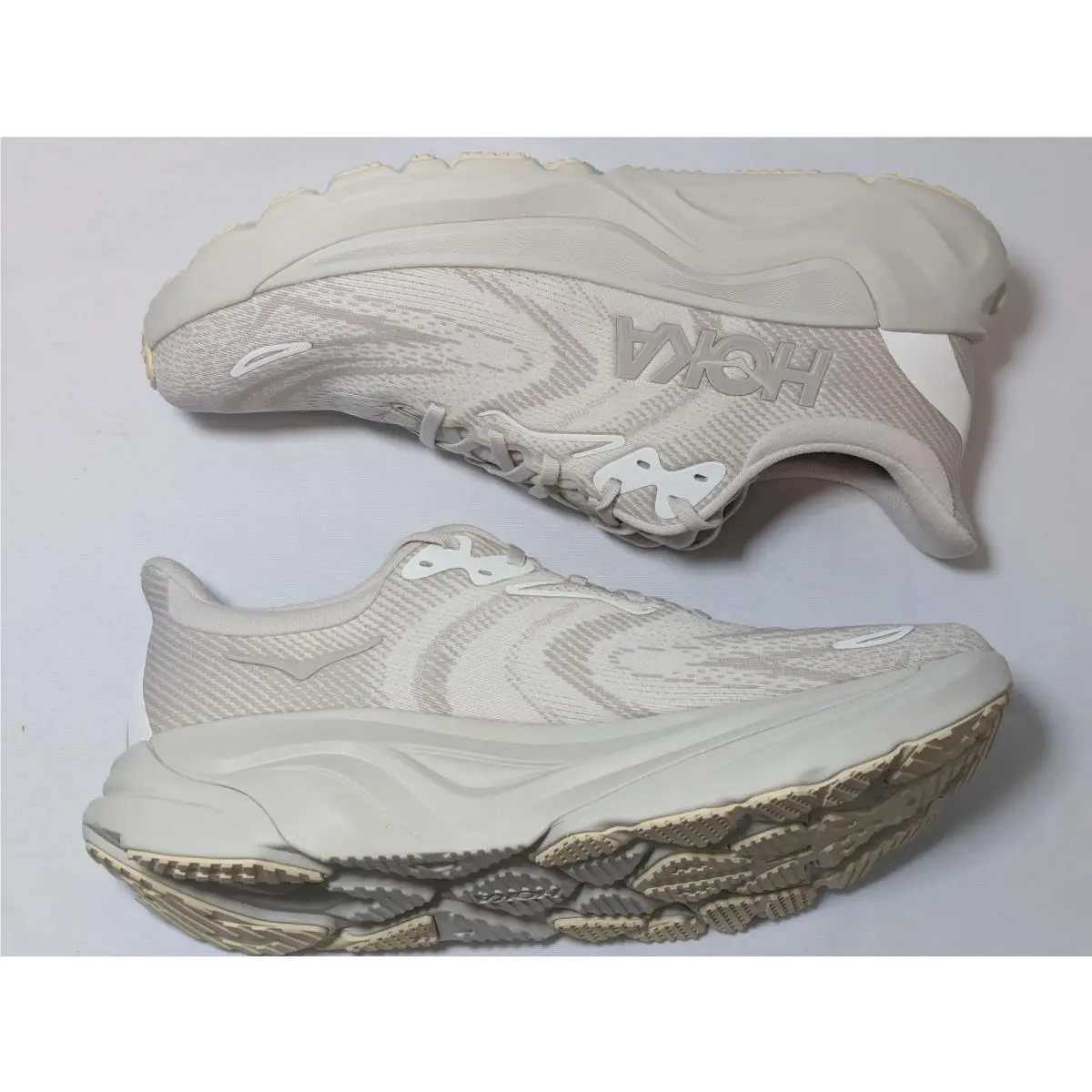 Hoka shoes - Hoka One One HOKA Arahi 8 - 1168690-GTP - Ivory 7