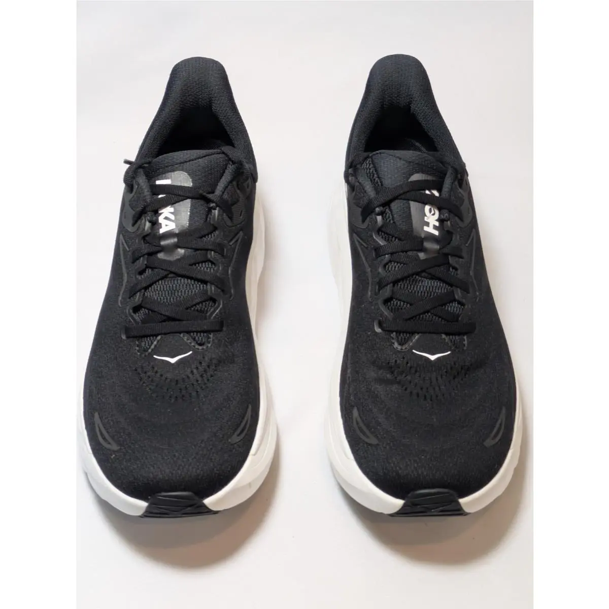 Hoka shoes - Hoka One One HOKA Arahi 8 - 1168690-BWHT - Black 0