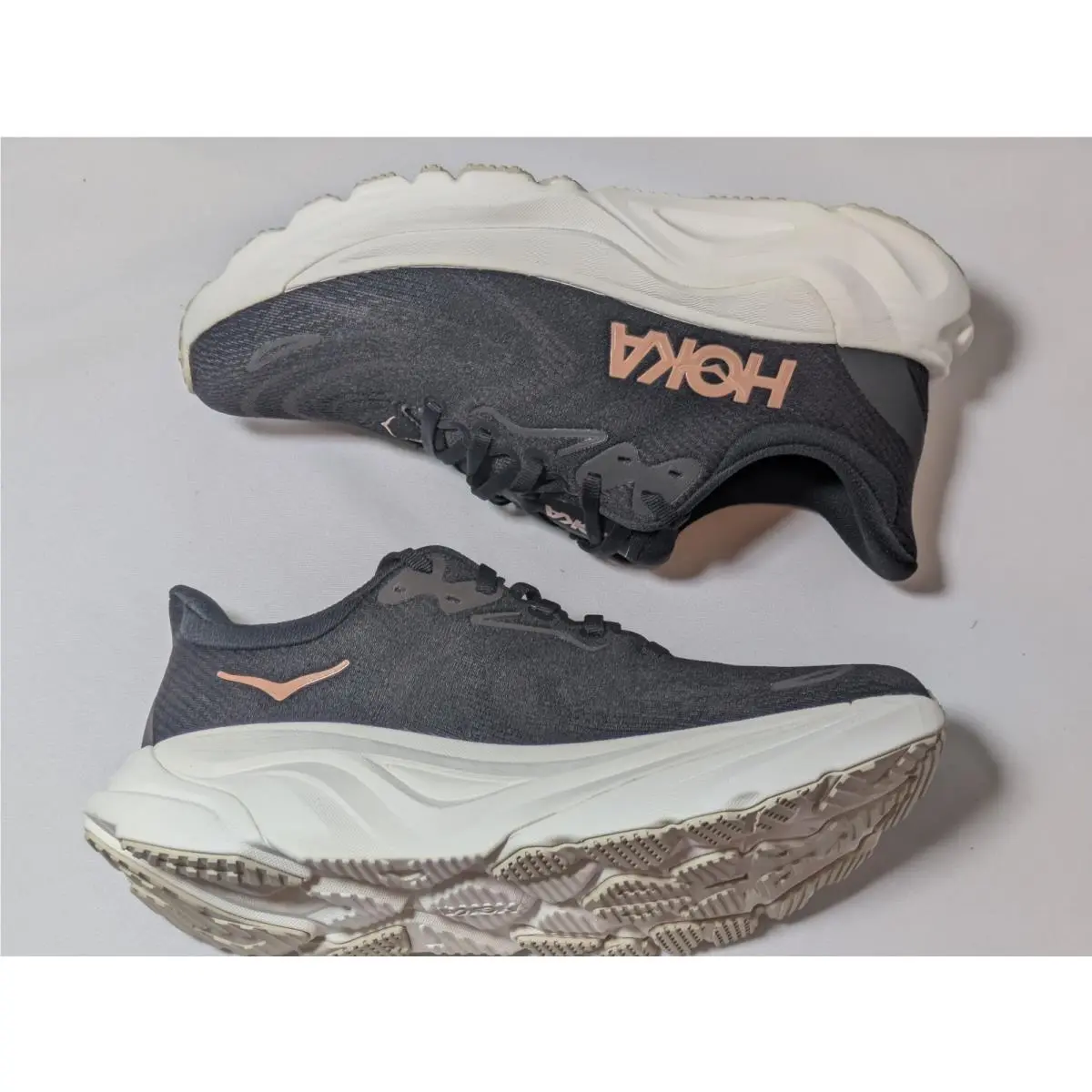 Hoka shoes - HOKA Arahi 8 - Arahi - 1168691-BRGL - Black 2