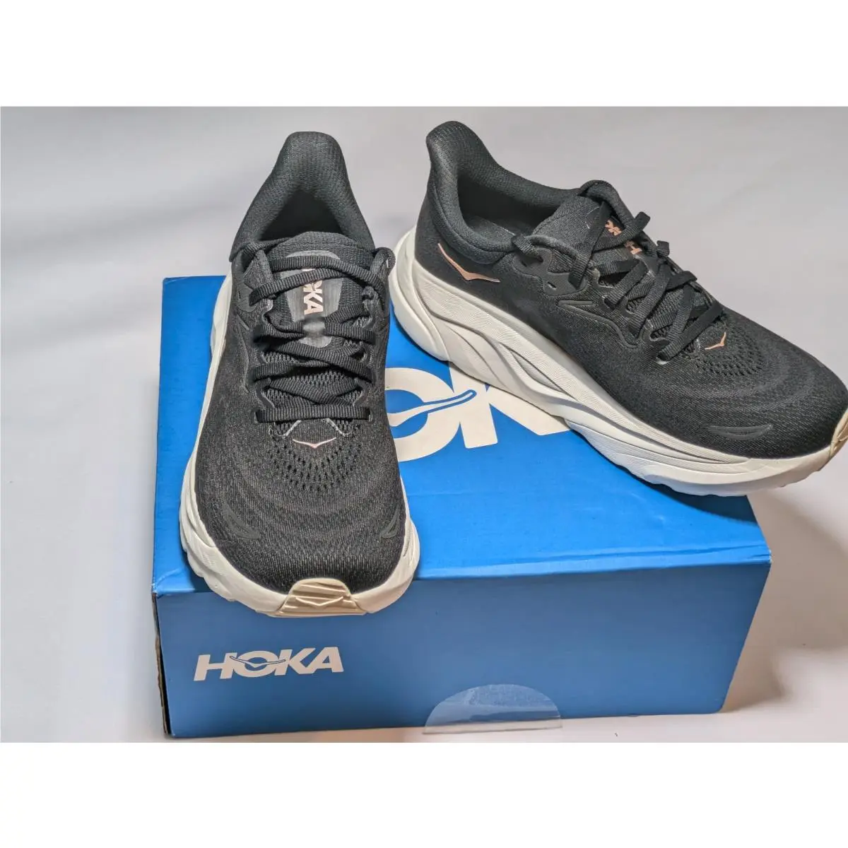 Hoka shoes - HOKA Arahi 8 - Arahi - 1168691-BRGL - Black 4