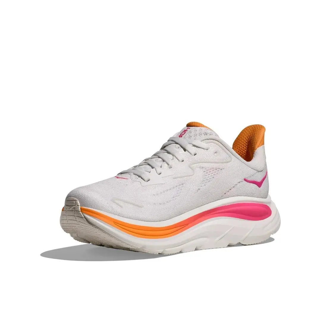 Hoka shoes - White 4