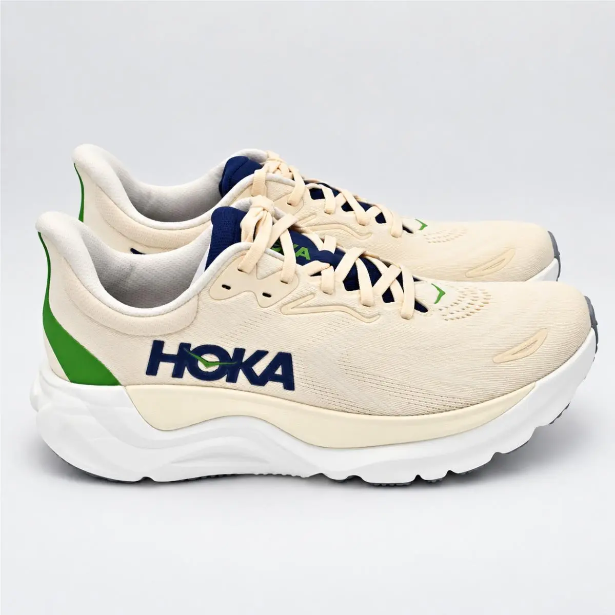 Hoka shoes - HOKA Arahi 8 - Arahi - 1168690-ALBST - Alabaster/Birch 1