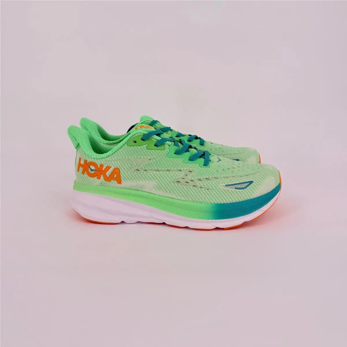 Hoka shoes - Clifton 9 - Clifton - Green 0