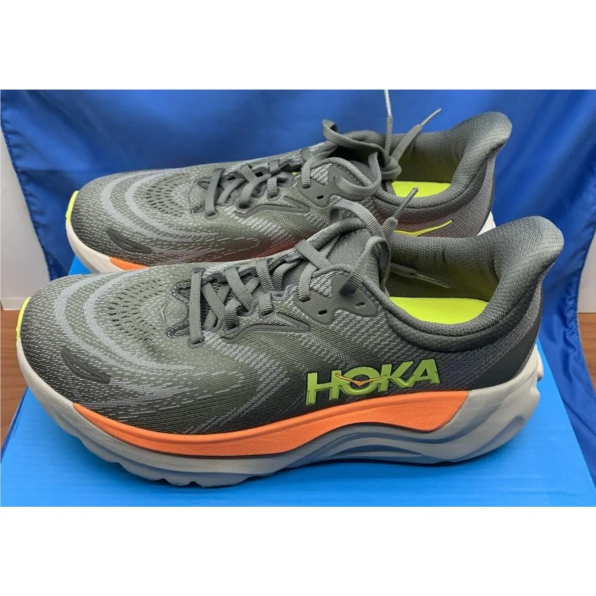 Hoka shoes - Hoka One One HOKA Arahi 8 - 1168690-AHLT - Green 0