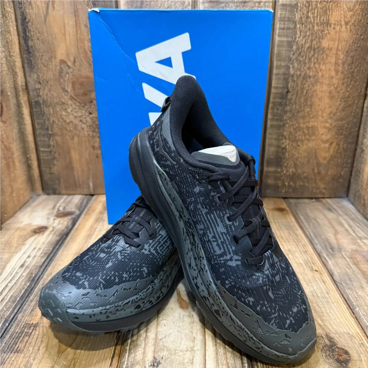 Hoka shoes - Hoka One One Speedgoat 6 - 1155150-BCKT - Black 0
