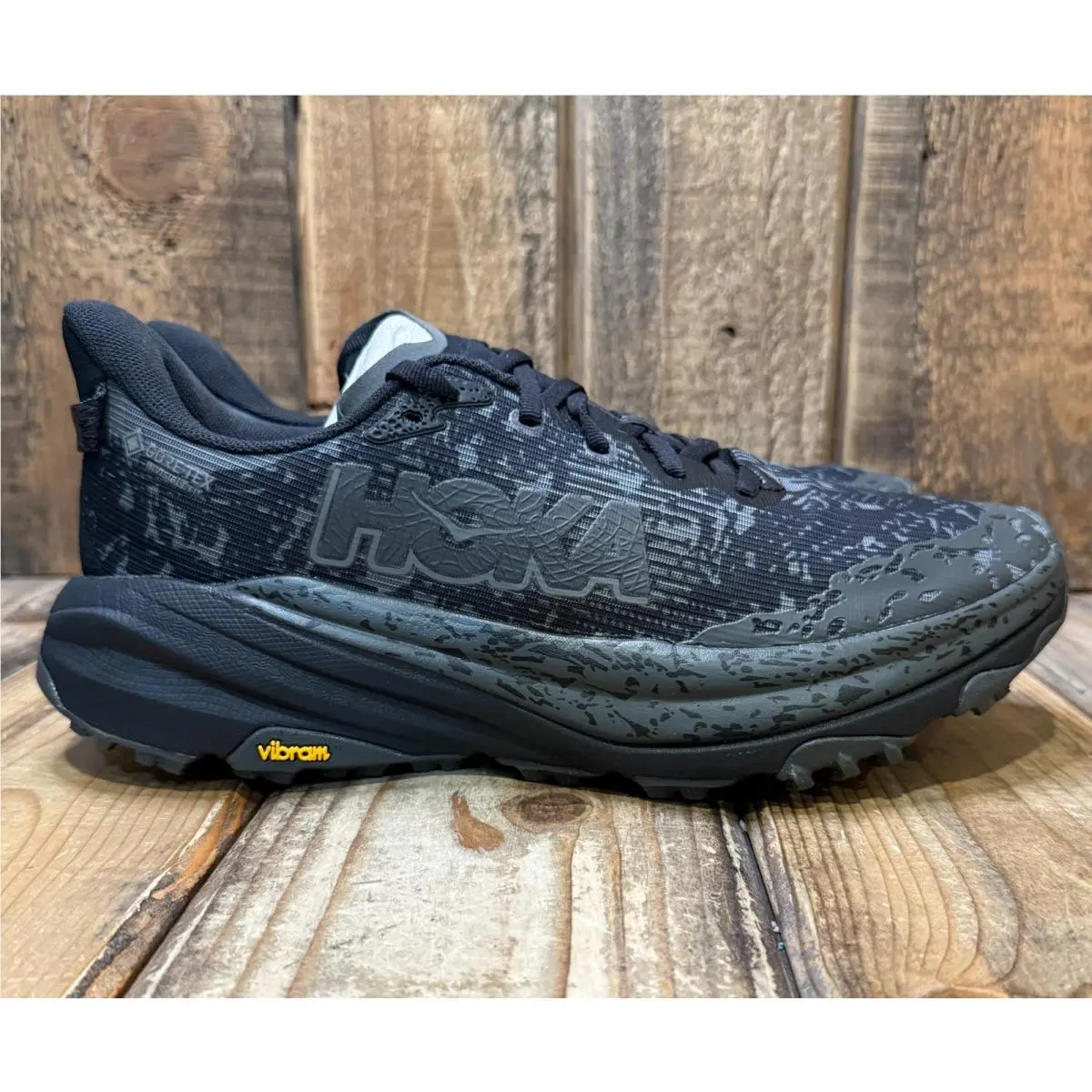 Hoka shoes - Hoka One One Speedgoat 6 - 1155150-BCKT - Black 2