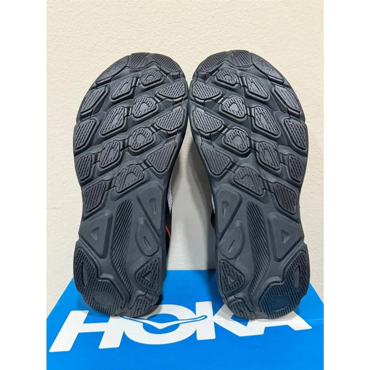 Hoka shoes - Black 2