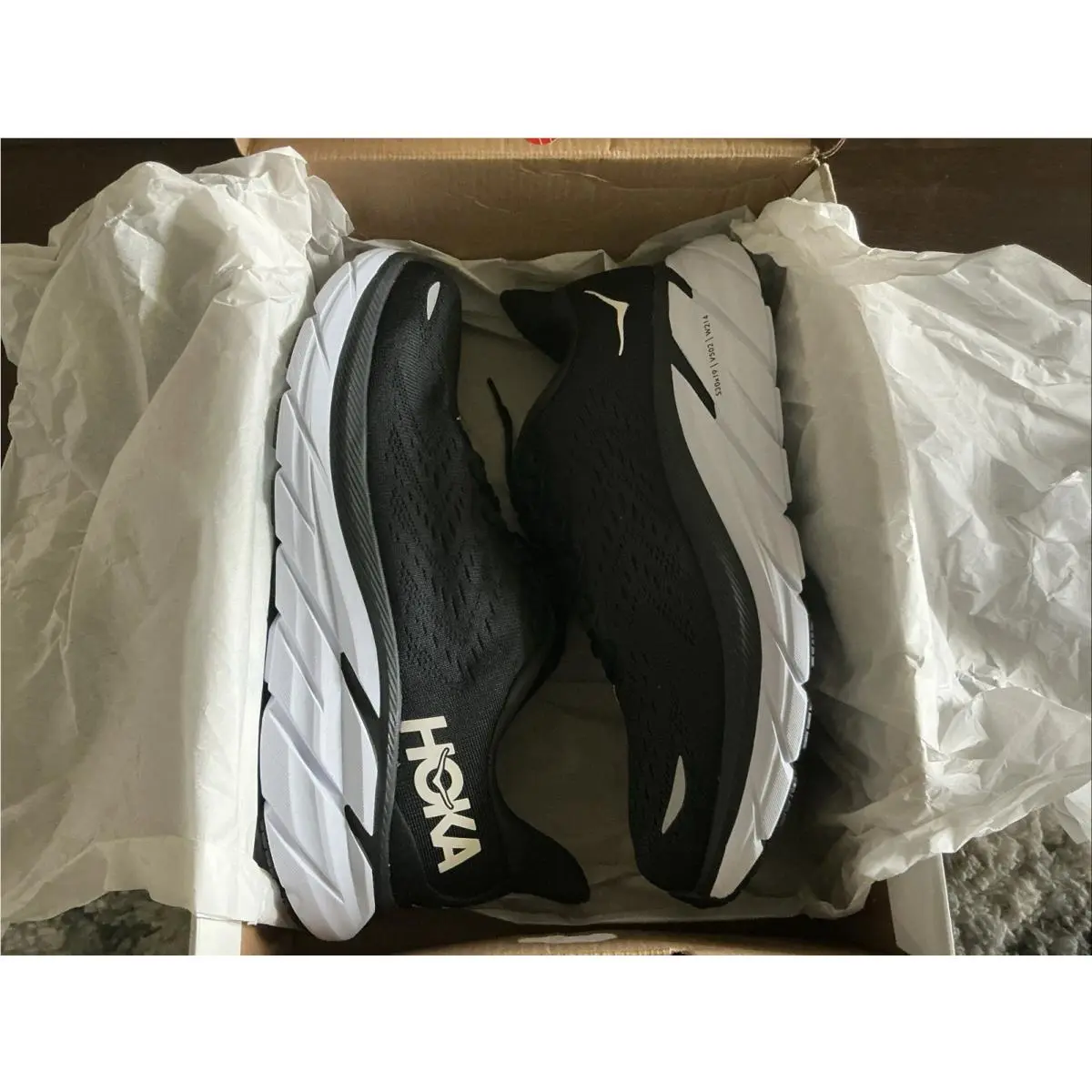Hoka shoes - Hoka One One HOKA Clifton 10 Wide - 1162050-BWHT - Black 2