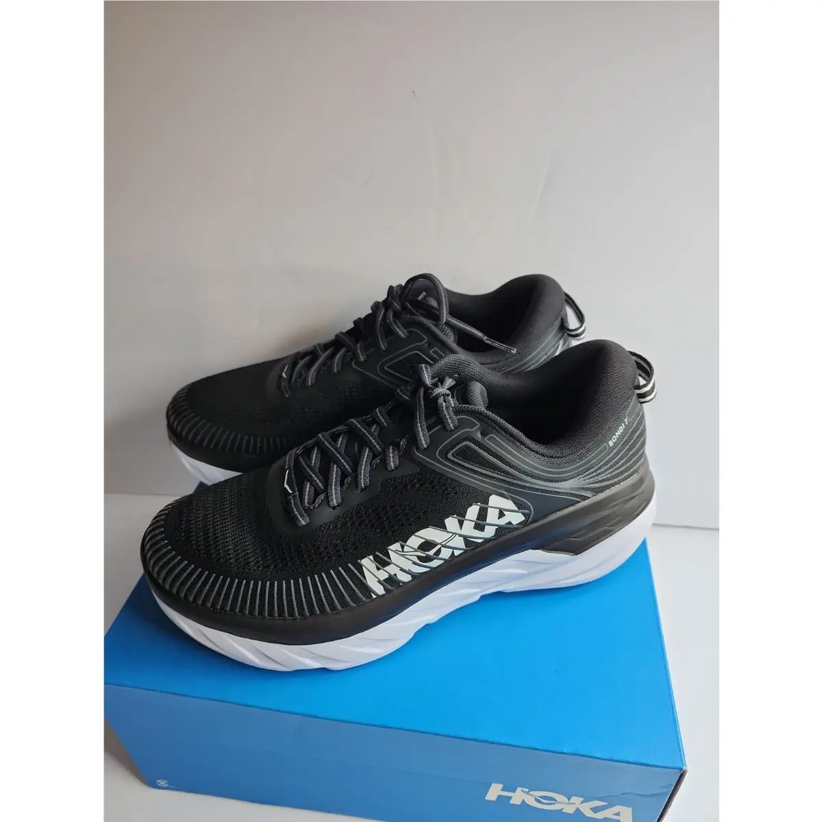 Hoka shoes - Hoka One One Bondi - One One Bondi - 1110519 - Black (UPC: 192410934164) 1
