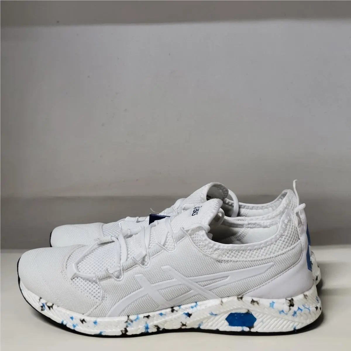 Asics shoes - ASICS HyperGEL-SAI - White 1