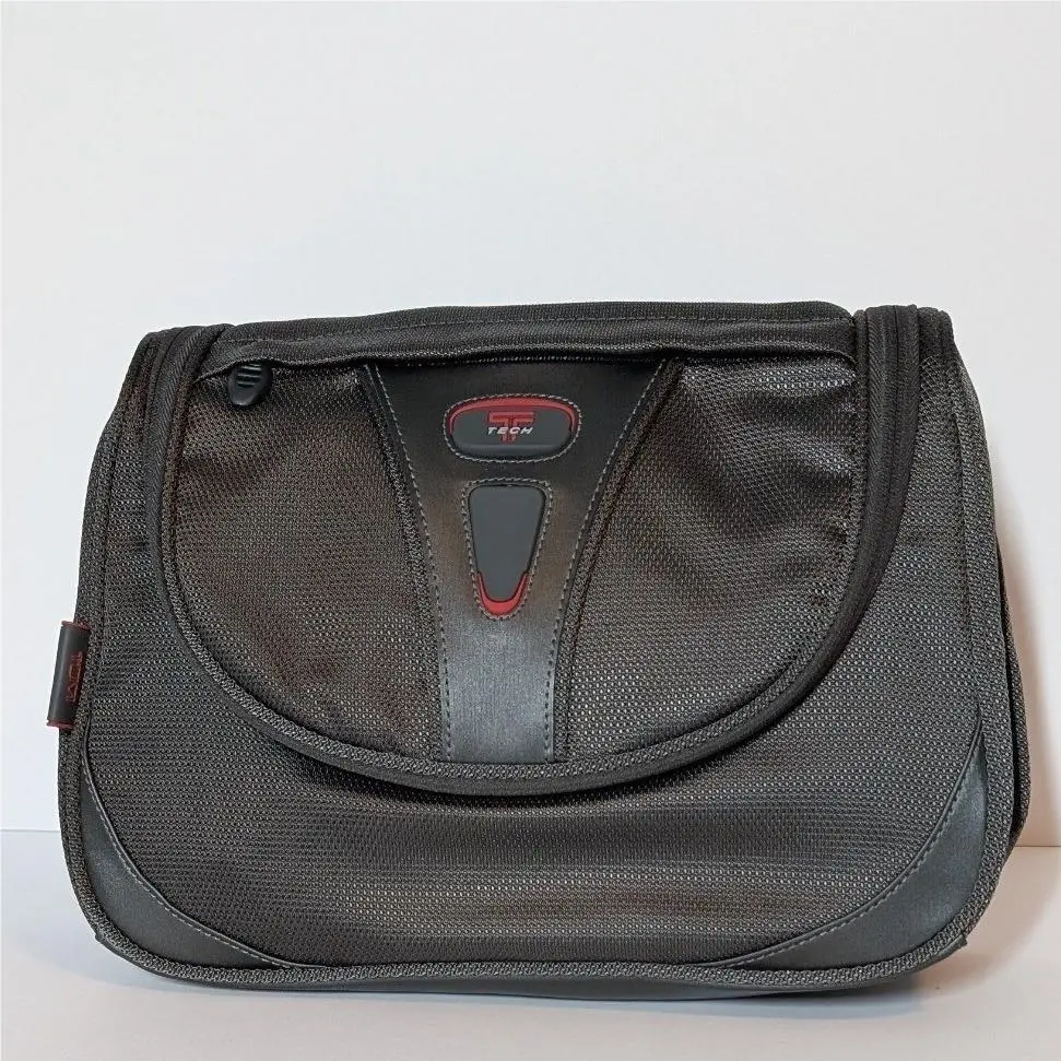 Tumi T-tech Travel Kit Toiletry Bag Gray Ballistic Nylon Hanging Case