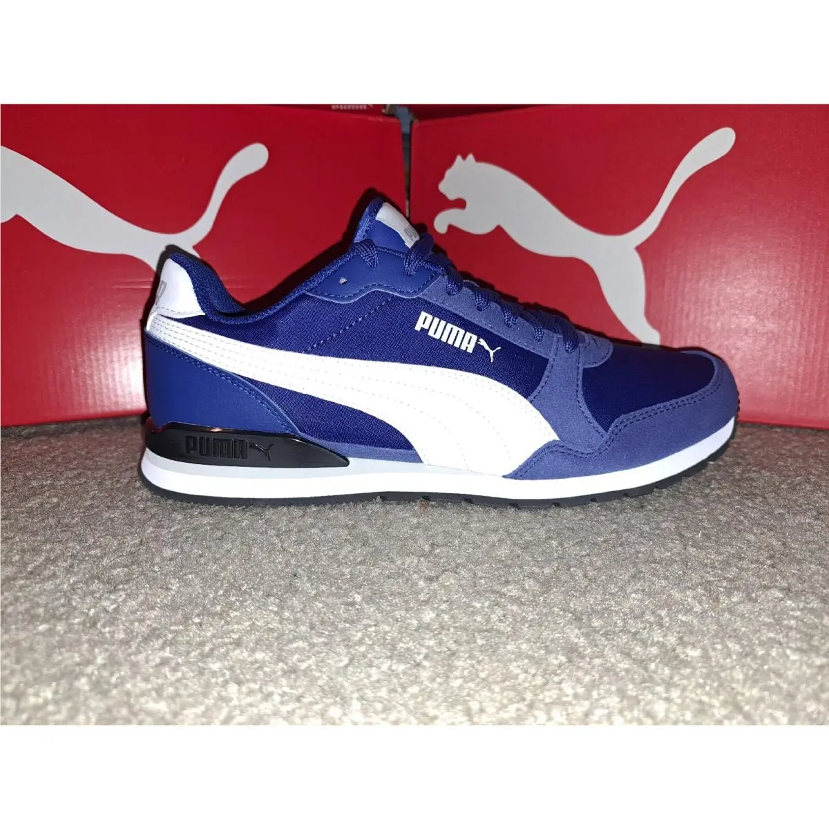 Puma shoes - PUMA ST Runner - Runner - Blue 17