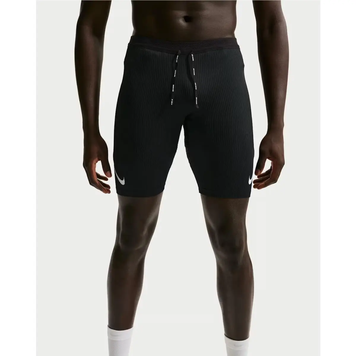 Nike clothing - FN3369-011 - FN3369-011 - Black/Summit White 4