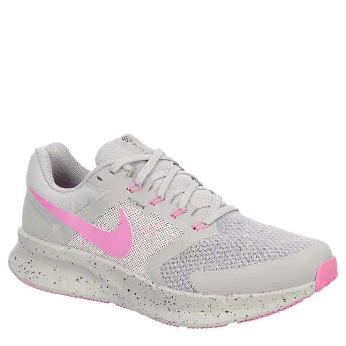 Nike shoes - RUN SWIFT 3 - RUN SWIFT - White 37
