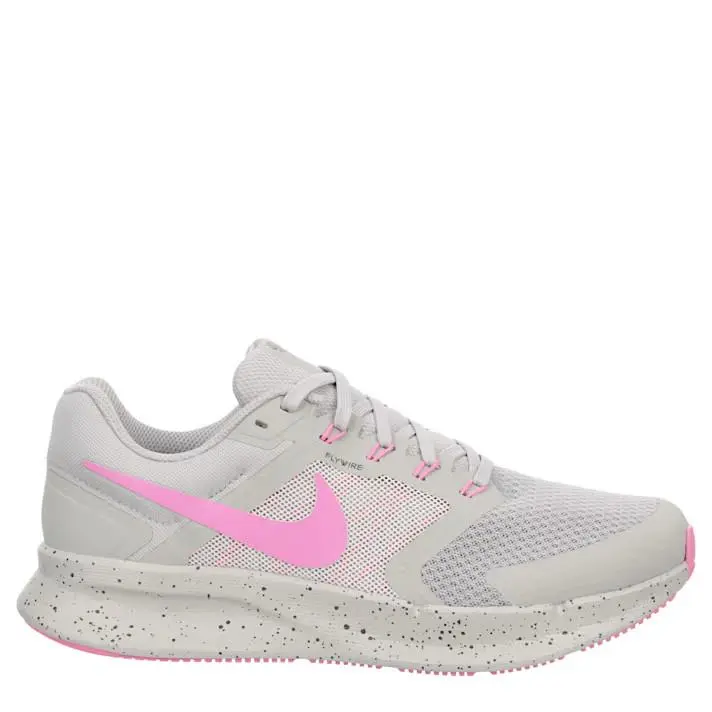 Nike shoes - RUN SWIFT 3 - RUN SWIFT - White 38