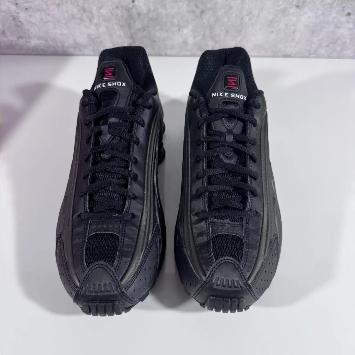 Nike shoes - Nike Shox R4 - Shox - HQ1988-001 - Black 1
