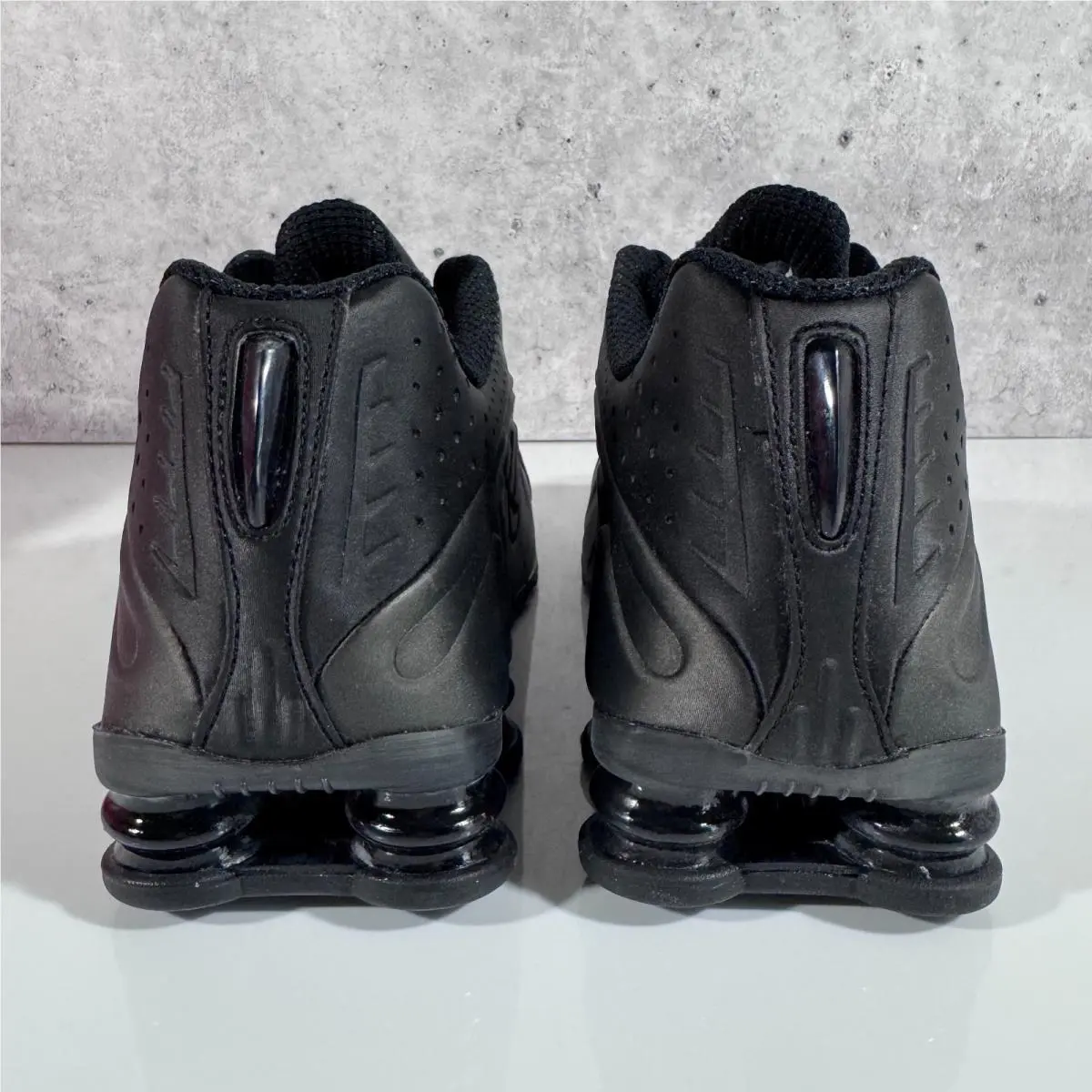 Nike shoes - Nike Shox R4 - Shox - HQ1988-001 - Black 8