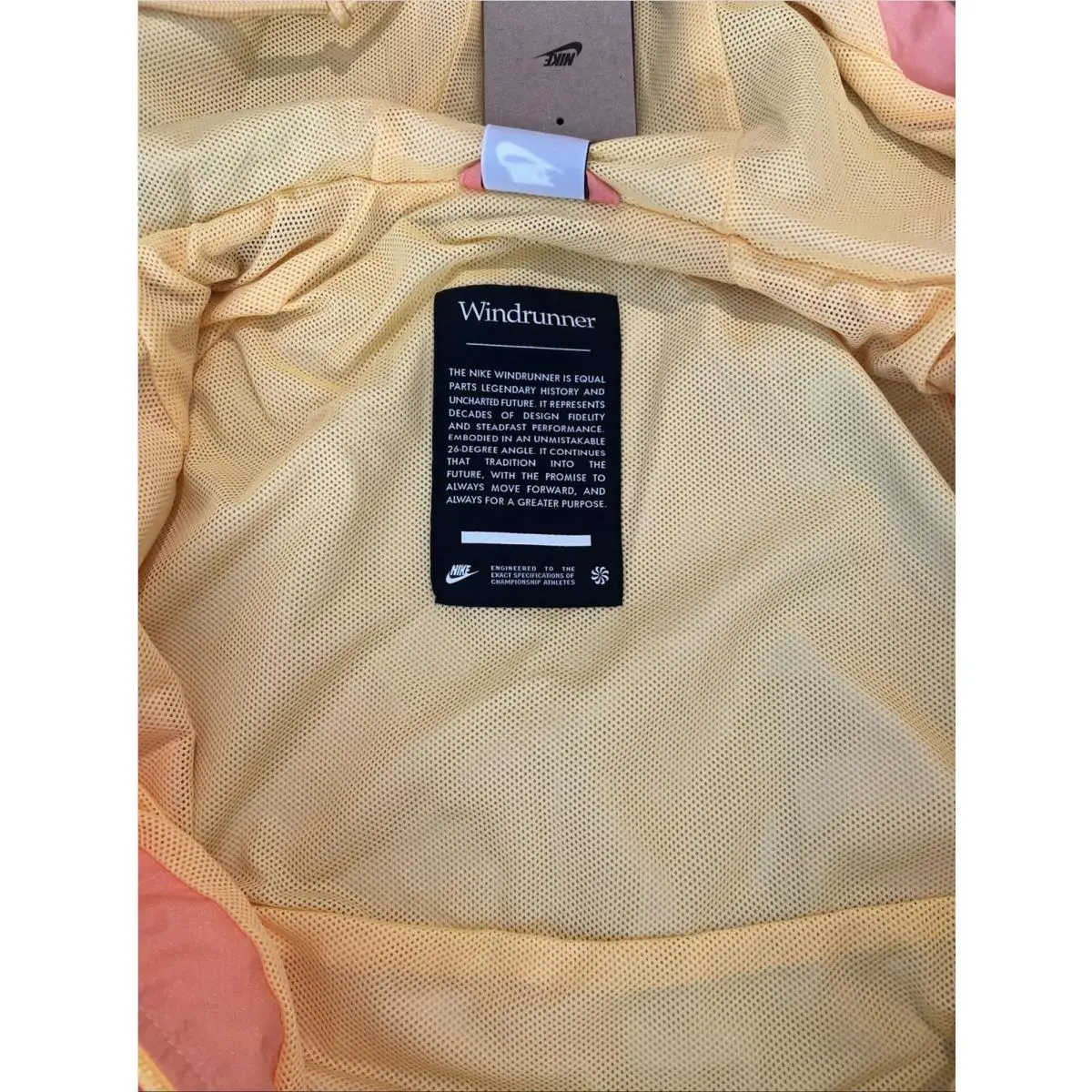 Nike clothing - IR4507795 - IR4507795 - Orange 4
